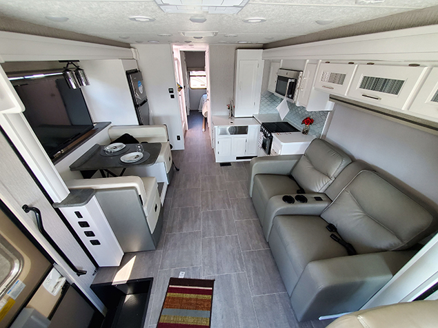 2022 Coachmen Mirada 315KSF