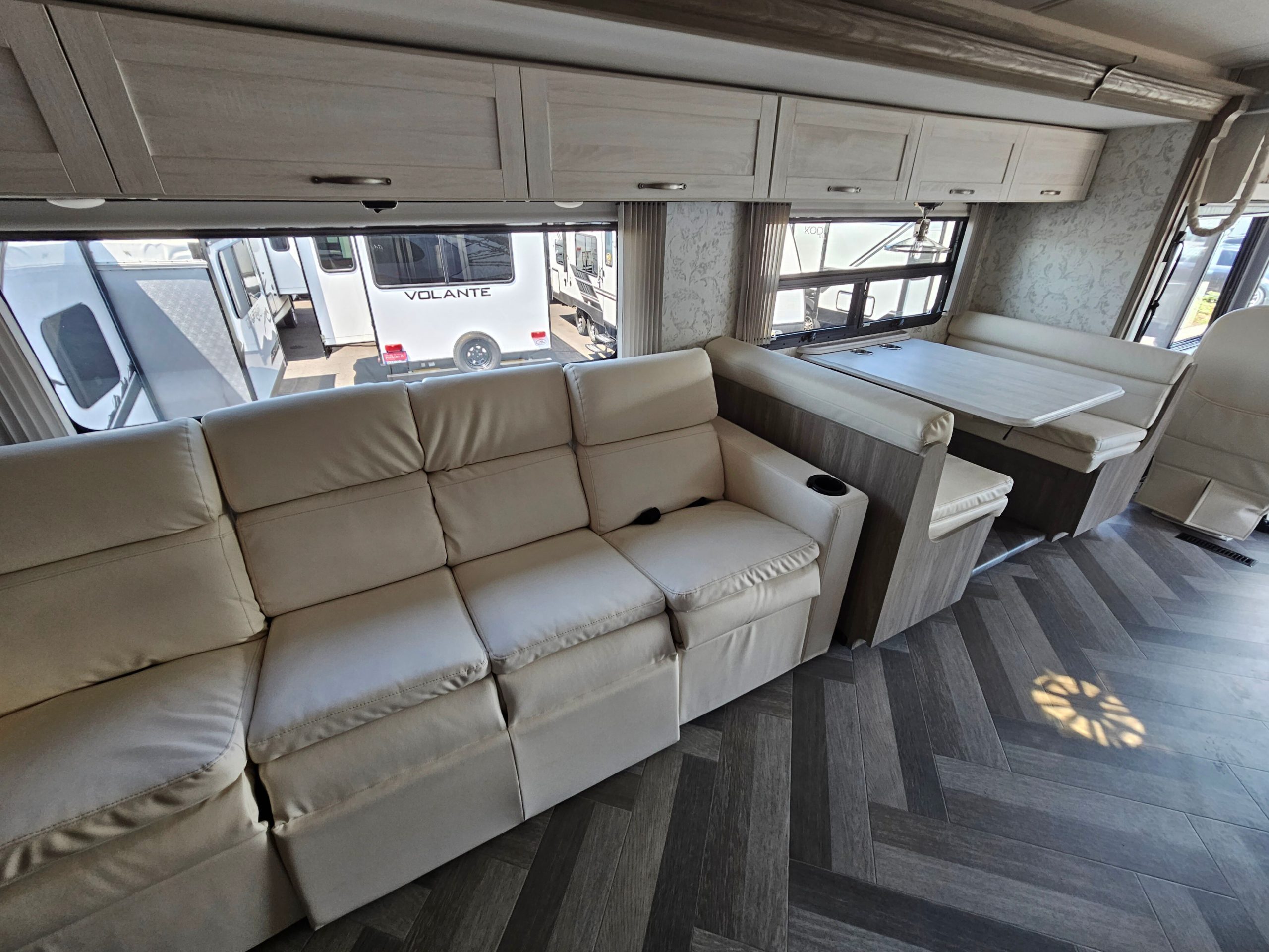 2023 Winnebago Adventurer 34W