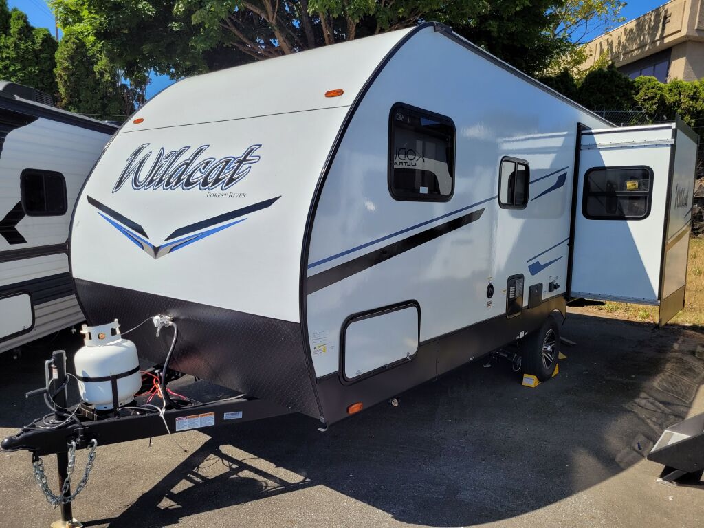 2023 Forest River Wildcat Travel Trailer 176BHX