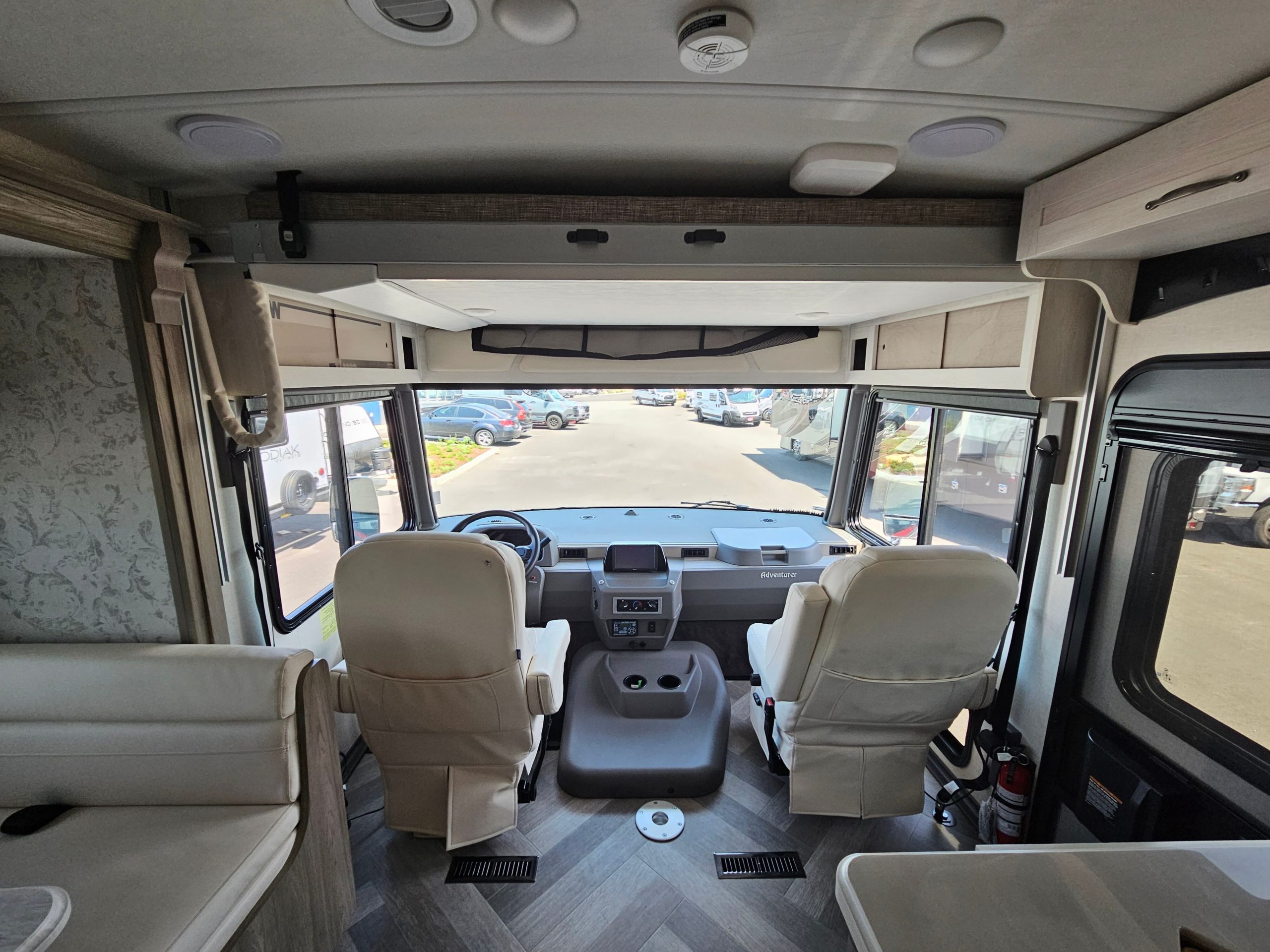 2023 Winnebago Adventurer 34W