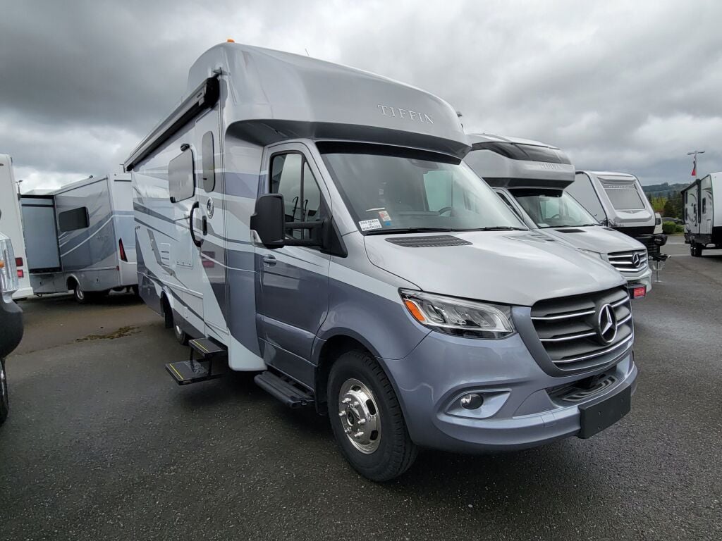 2025 Tiffin Motorhomes Wayfarer 25RW