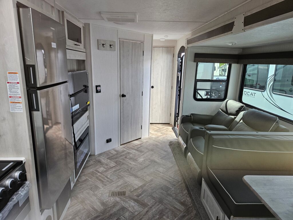 2024 Forest River Wildcat Travel Trailer 267MEX