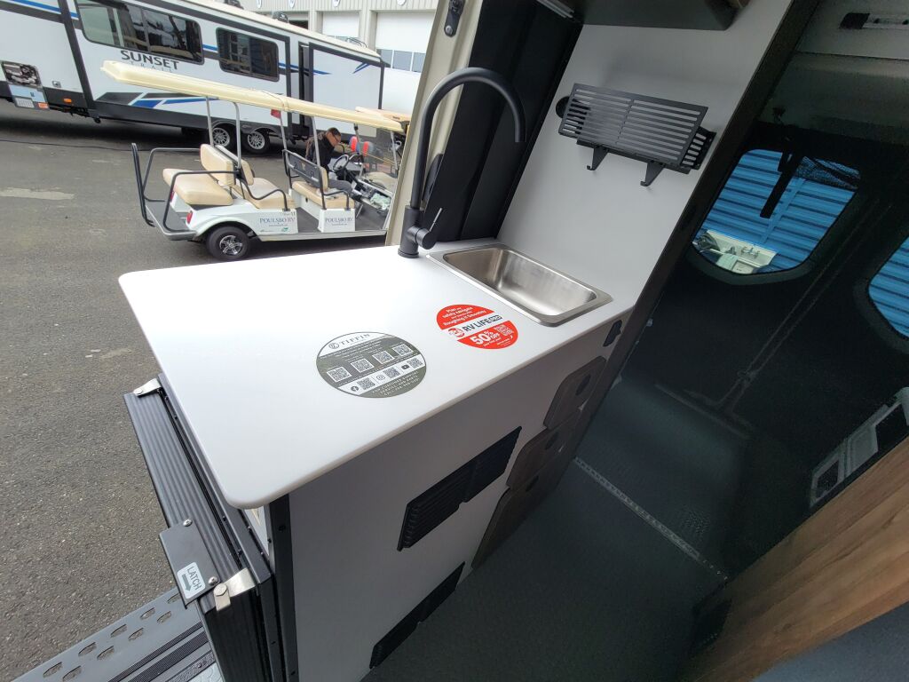 2025 Tiffin Motorhomes GH1 BASE