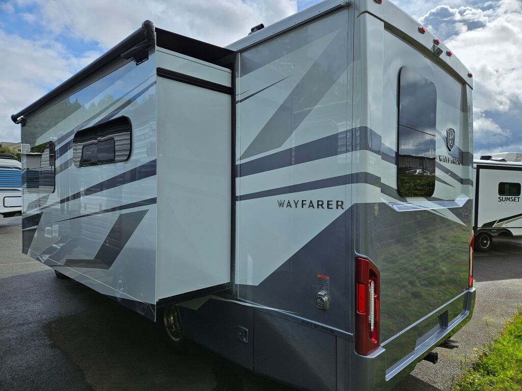 2025 Tiffin Motorhomes Wayfarer 25RW