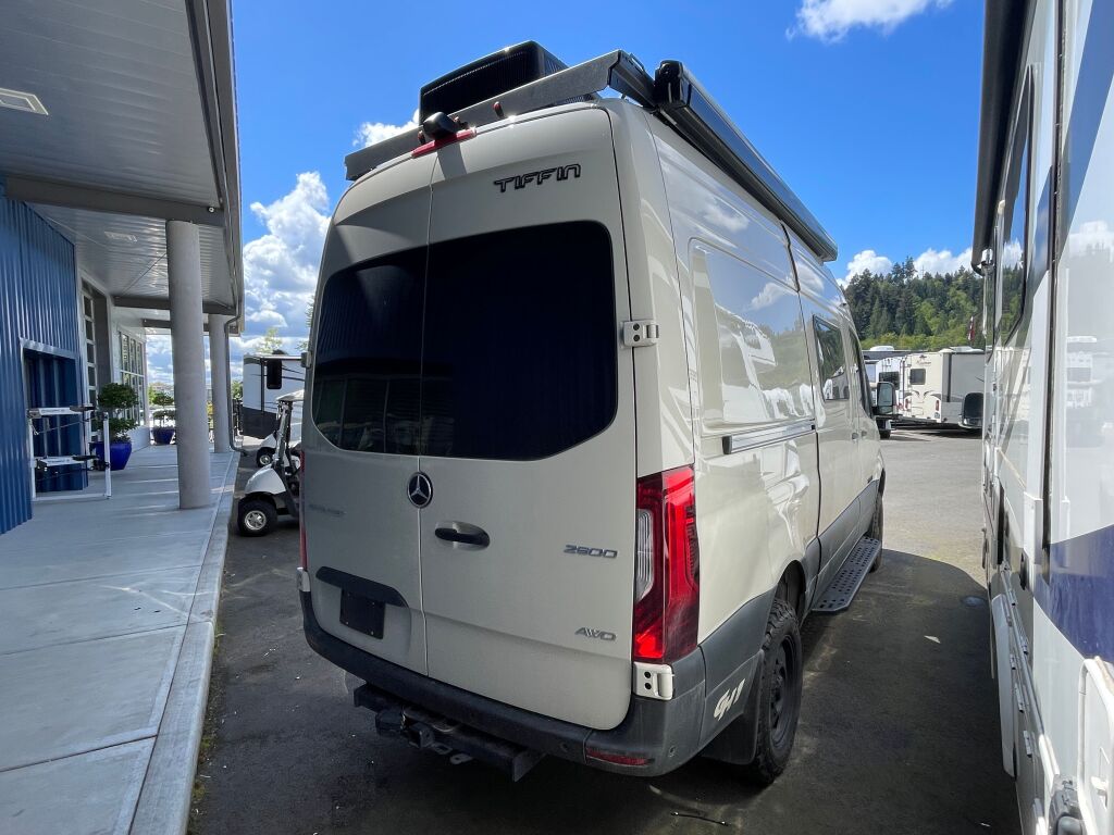 2025 Tiffin Motorhomes GH1 BASE