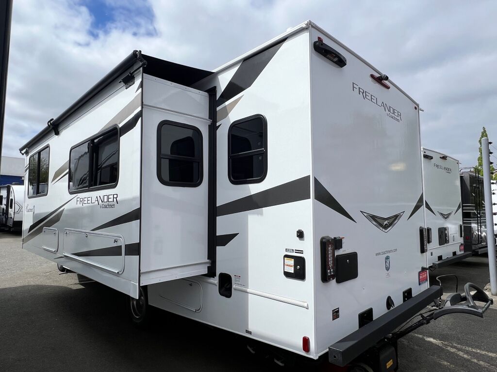 2025 Coachmen Freelander 26MB