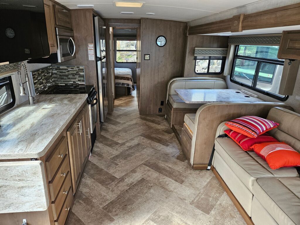 2018 Forest River Georgetown 5 Series GT5 31R5