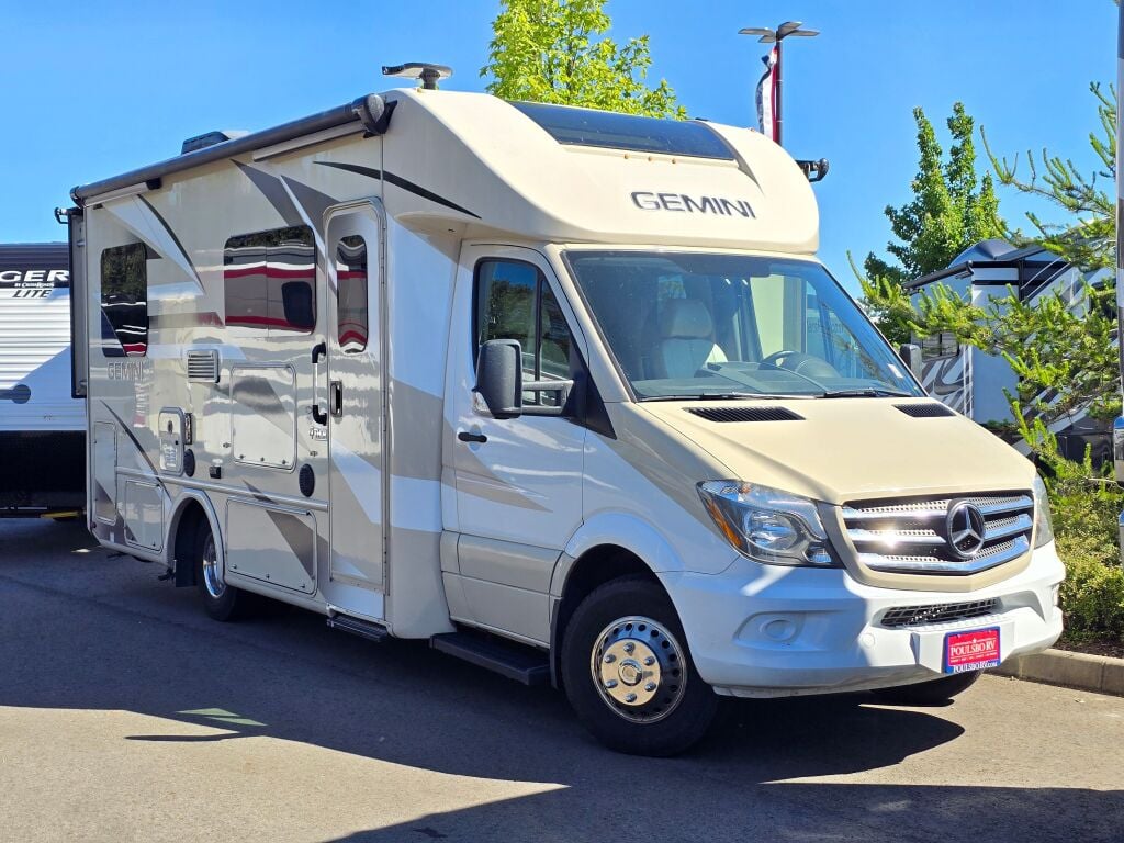 2018 Thor Motor Coach Gemini 24TX