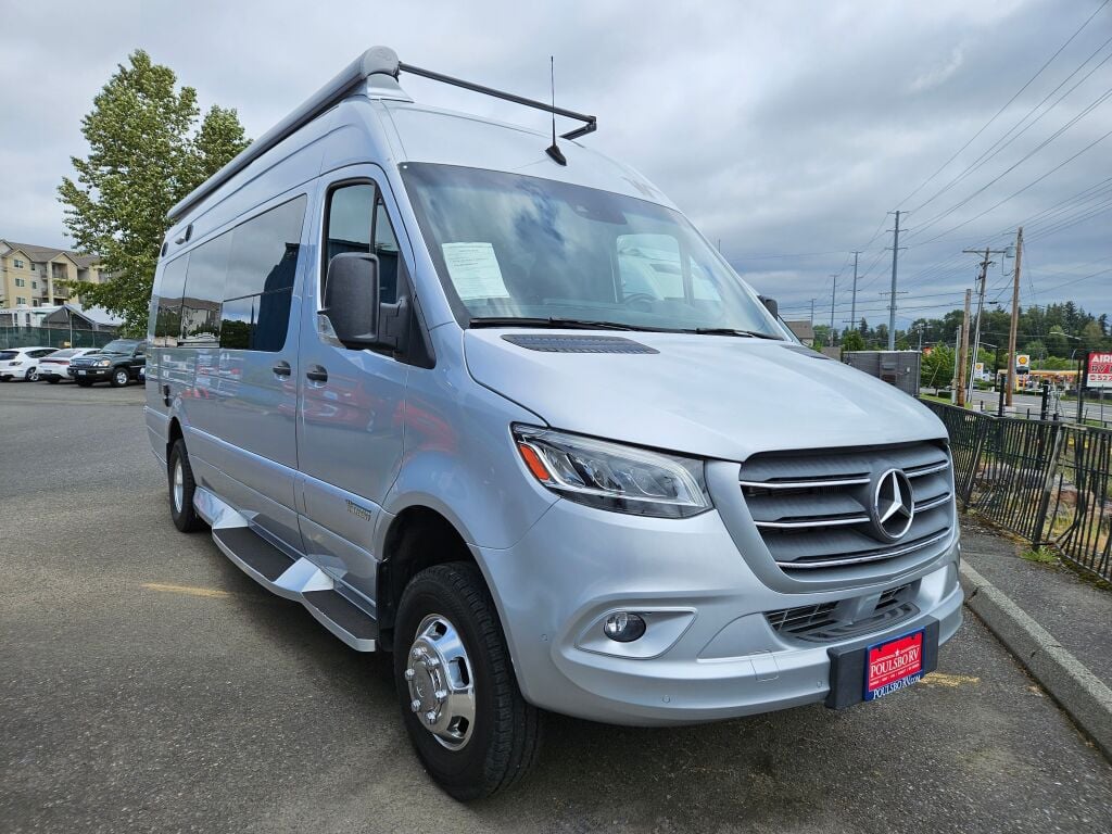 2021 Winnebago Era 70B 4X4