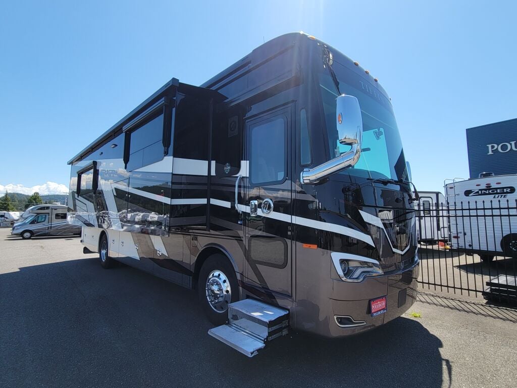 2025 Tiffin Motorhomes Allegro Bus 35CP