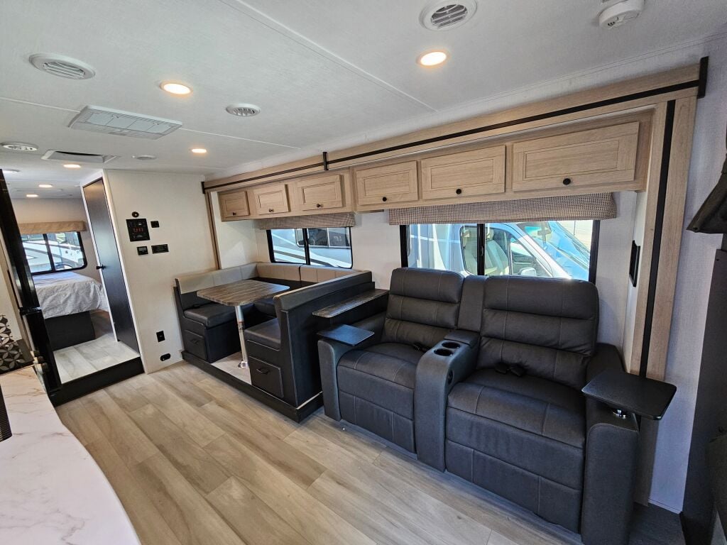 2024 Forest River Sunseeker 3010DS