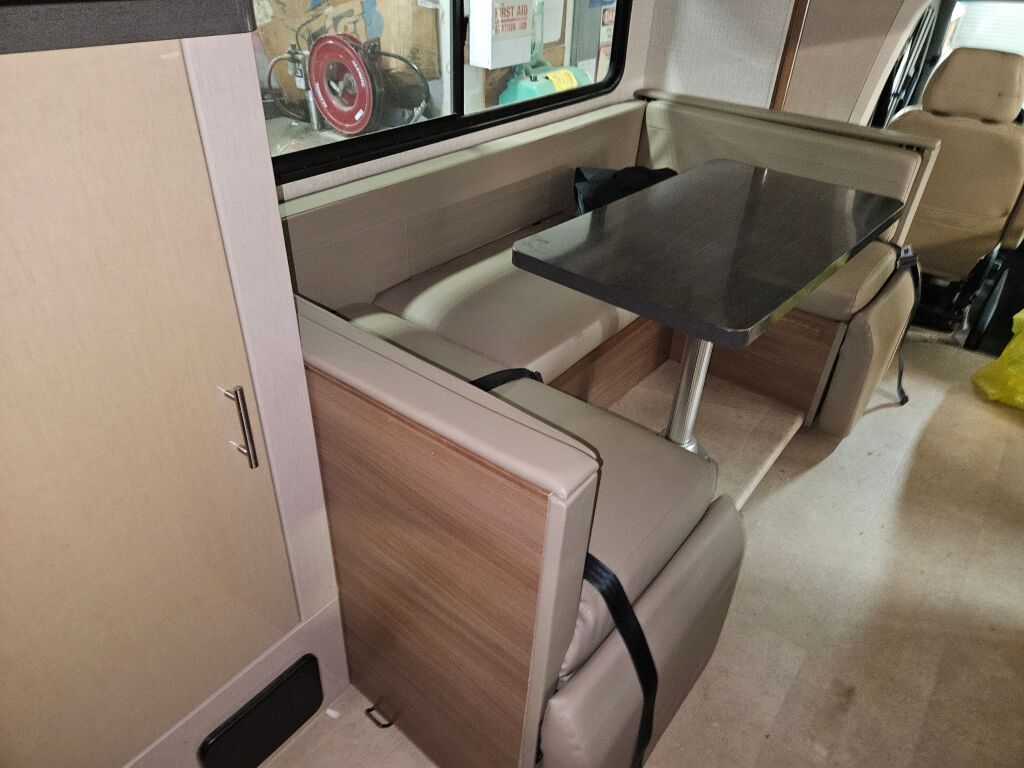 2016 Winnebago View 24J