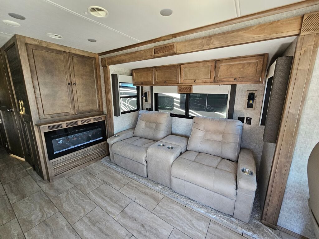 2025 Tiffin Motorhomes Open Road Allegro 34PA