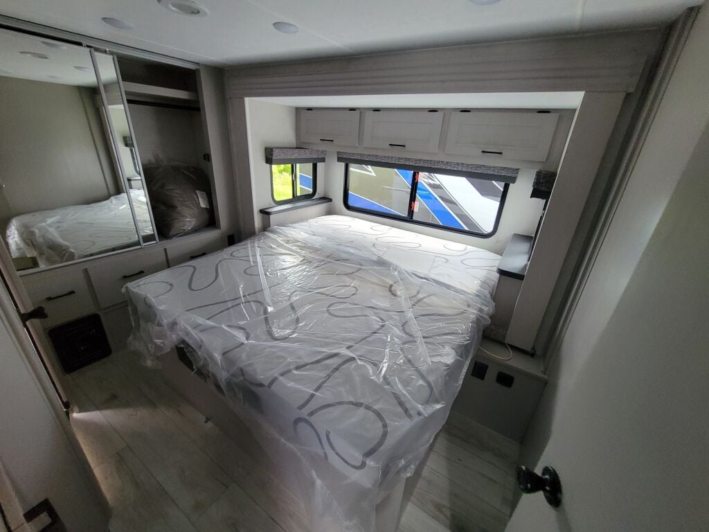 2025 Coachmen Freelander 29KB