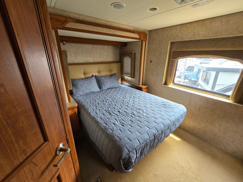 2008 Monaco Monarch 35SFD