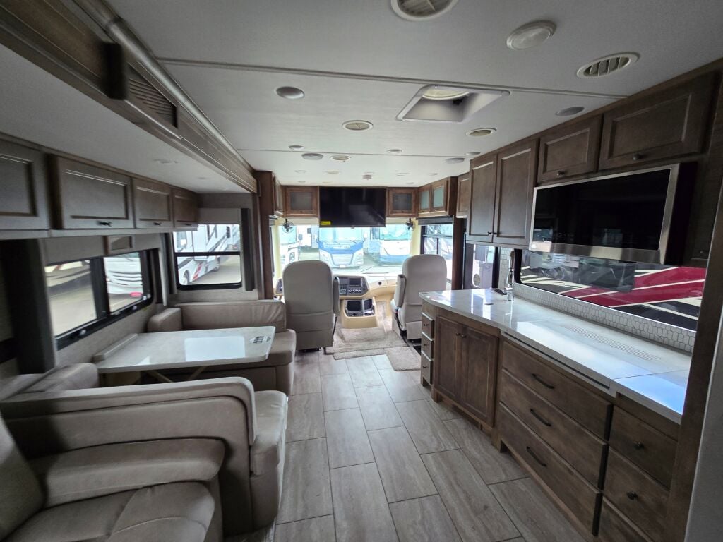 2025 Tiffin Motorhomes Open Road Allegro 32SA