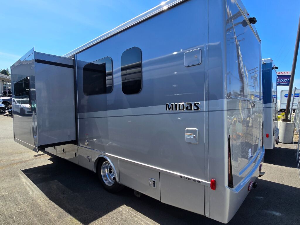 2024 Tiffin Motorhomes Midas 24MT