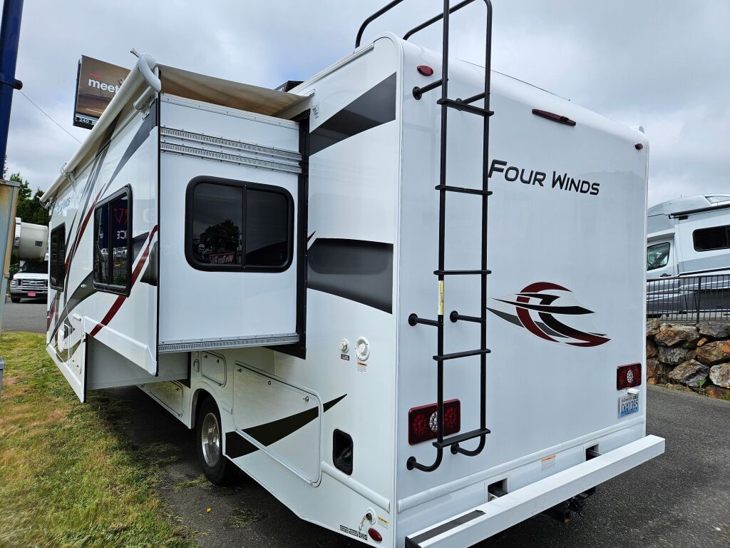 2023 Thor Motor Coach Four Winds 27R