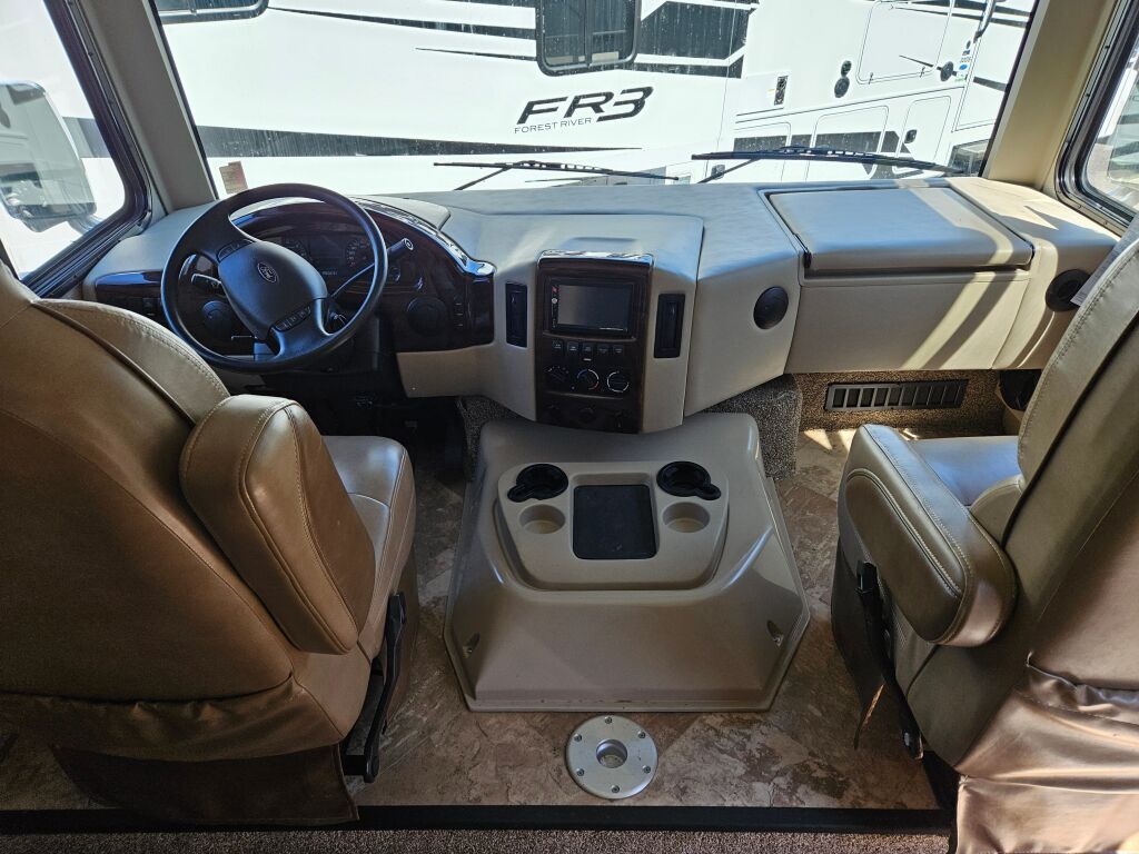 2017 Thor Motor Coach Windsport