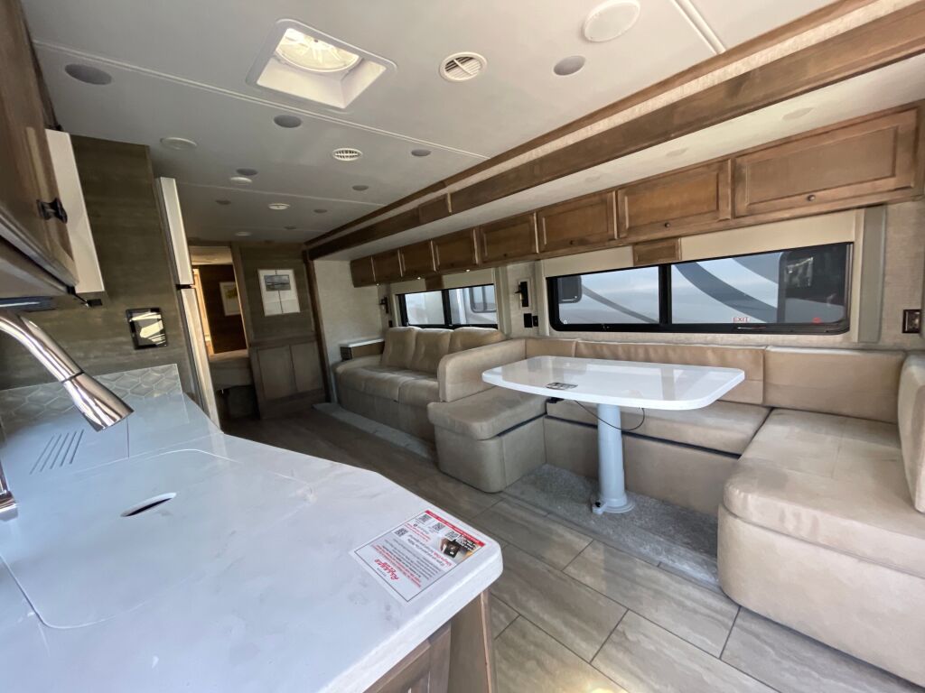 2025 Tiffin Motorhomes Open Road Allegro 36LA