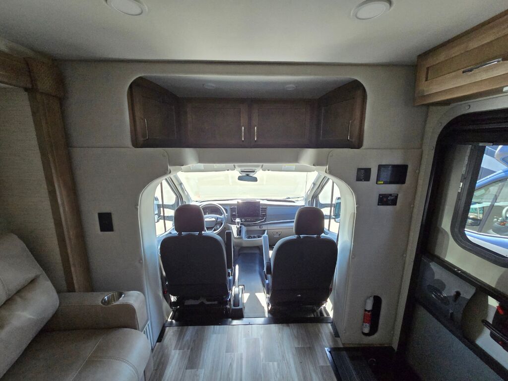 2024 Tiffin Motorhomes Midas 24MT