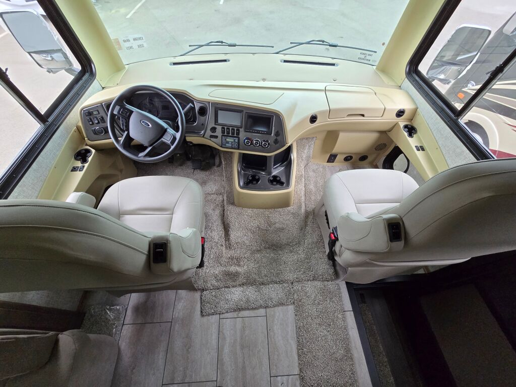 2025 Tiffin Motorhomes Open Road Allegro 32SA