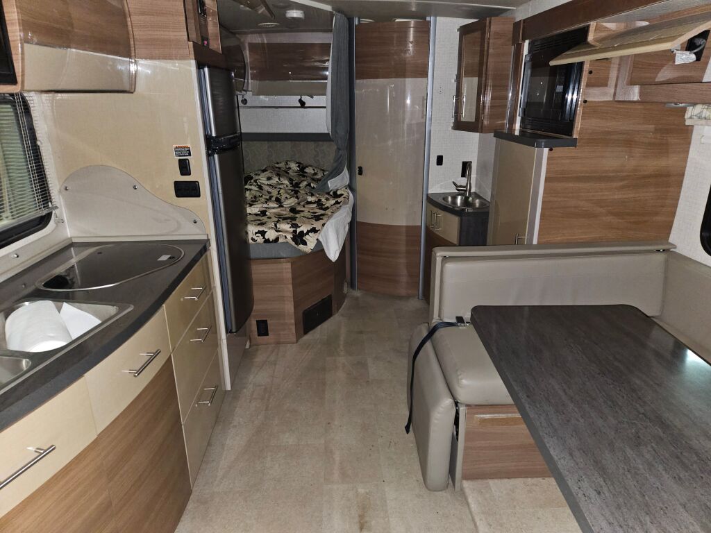 2016 Winnebago View 24J