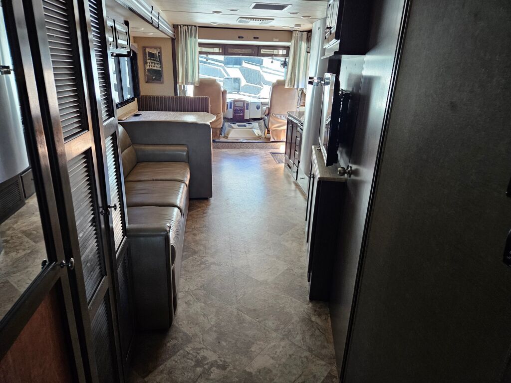 2017 Thor Motor Coach Windsport