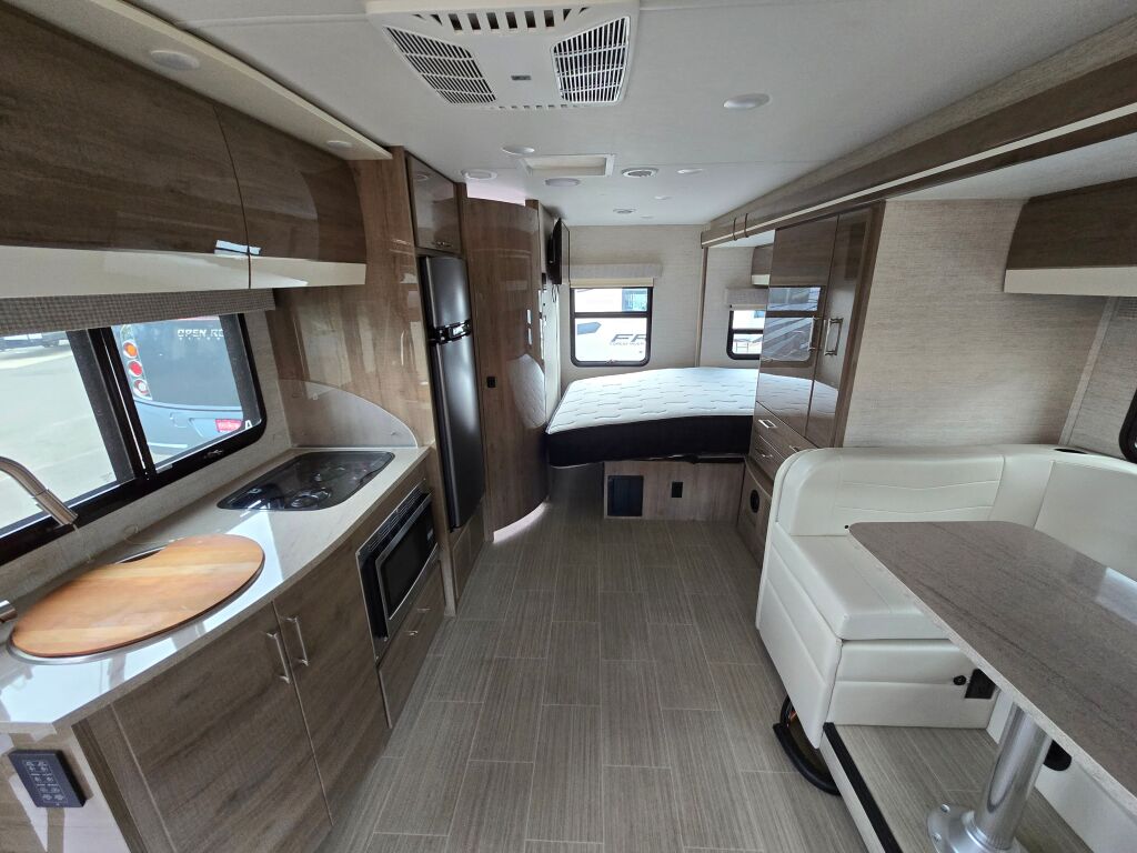 2022 Jayco Melbourne Prestige 24LP