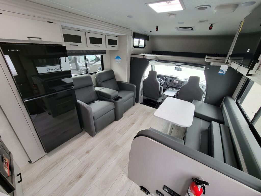 2025 Coachmen Freelander 29KB