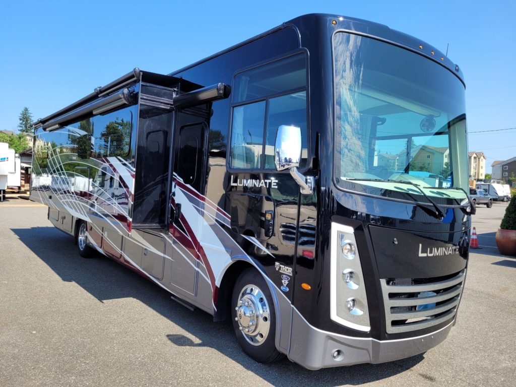 2024 Thor Motor Coach Luminate Class A