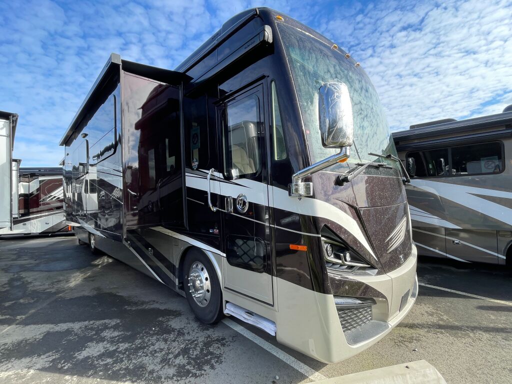 2024 Tiffin Motorhomes Phaeton Class A