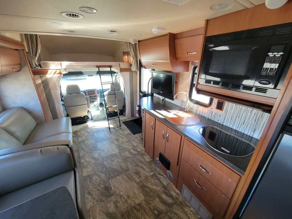 2012 Winnebago View 24M