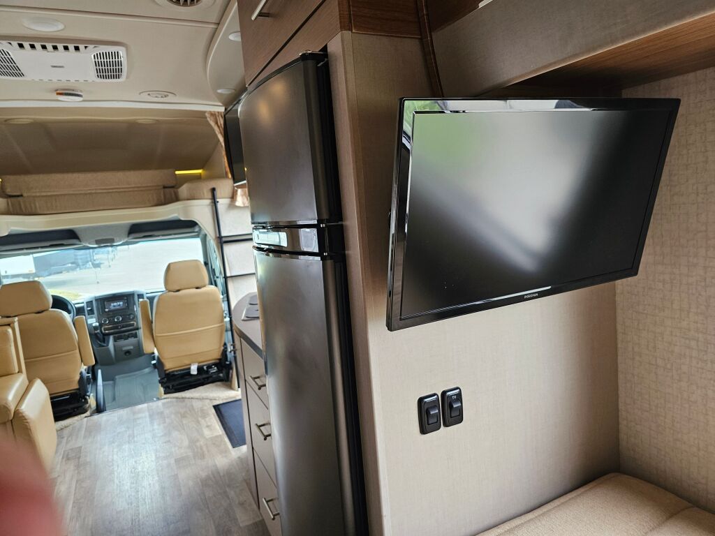 2016 Winnebago View 24J