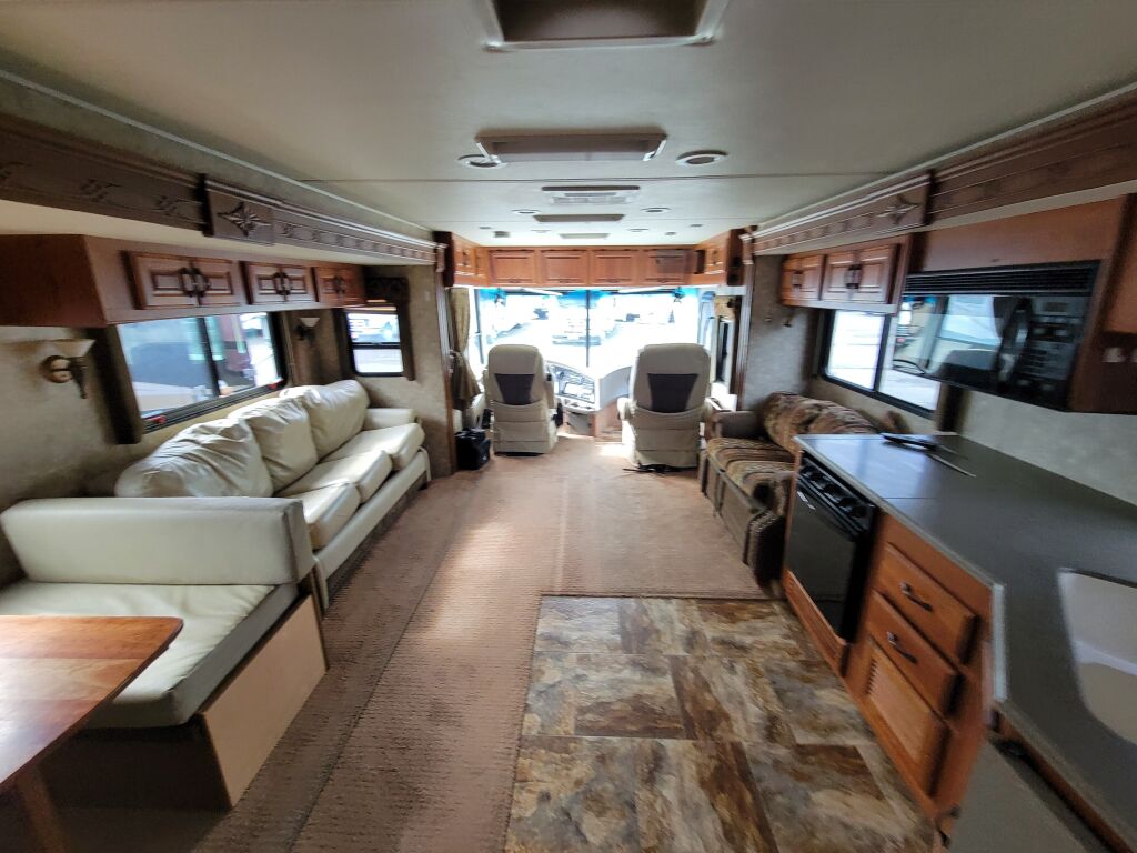 2005 Coachmen Sportscoach 40TS