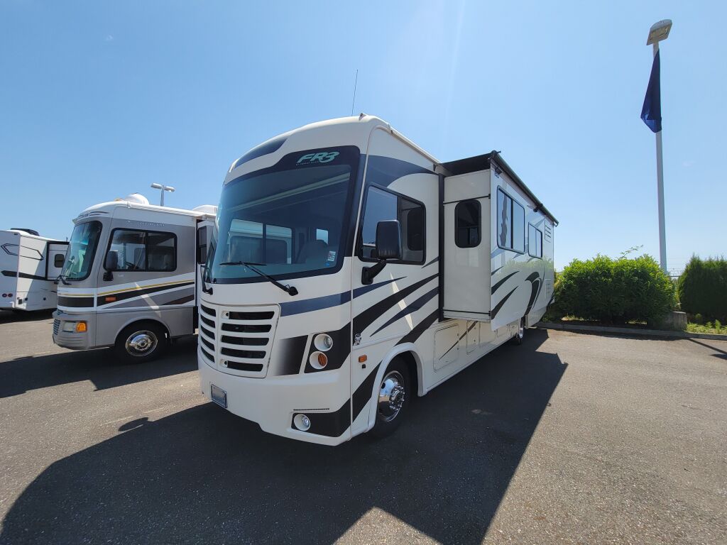 2019 Forest River FR3 33DS