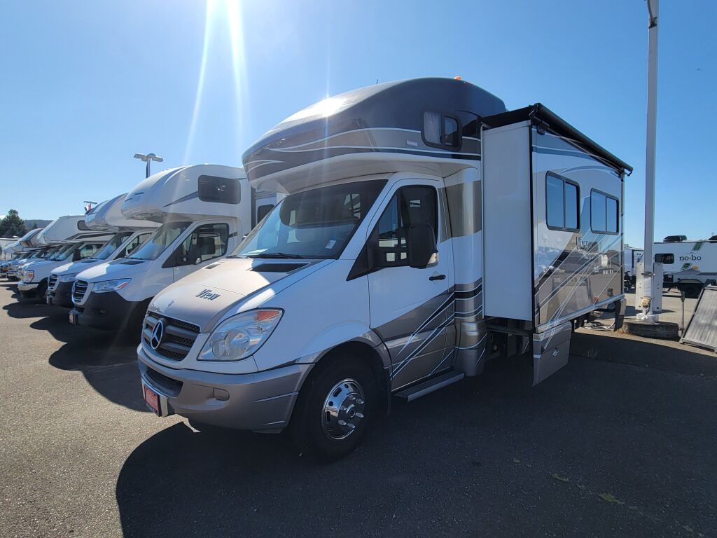 2012 Winnebago View 24M