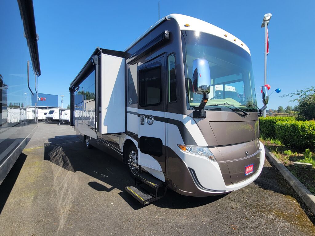 2025 Tiffin Motorhomes Byway 33FL