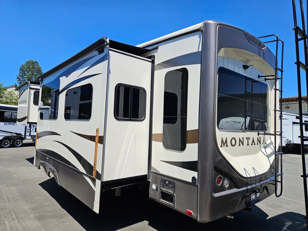 2017 Keystone Montana 3160RL