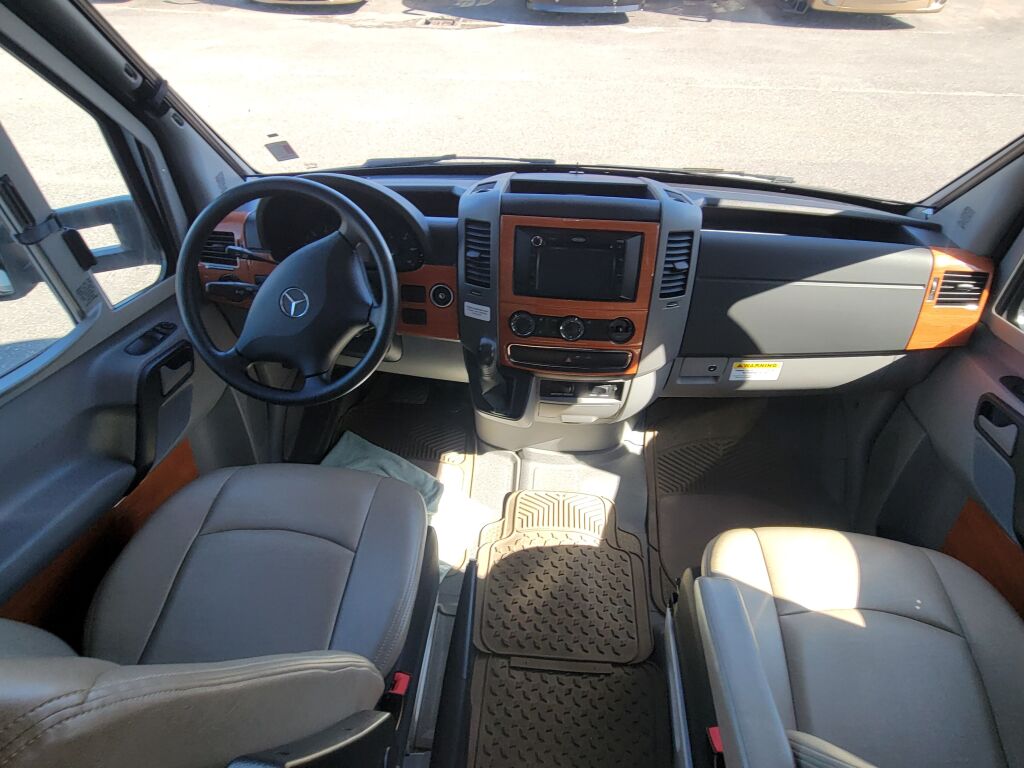 2012 Winnebago View 24M