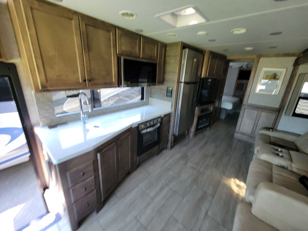 2025 Tiffin Motorhomes Open Road Allegro 32SA