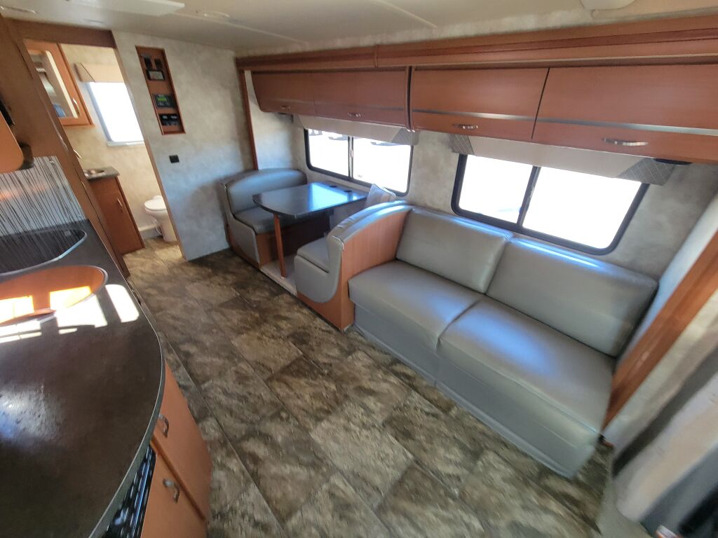 2012 Winnebago View 24M