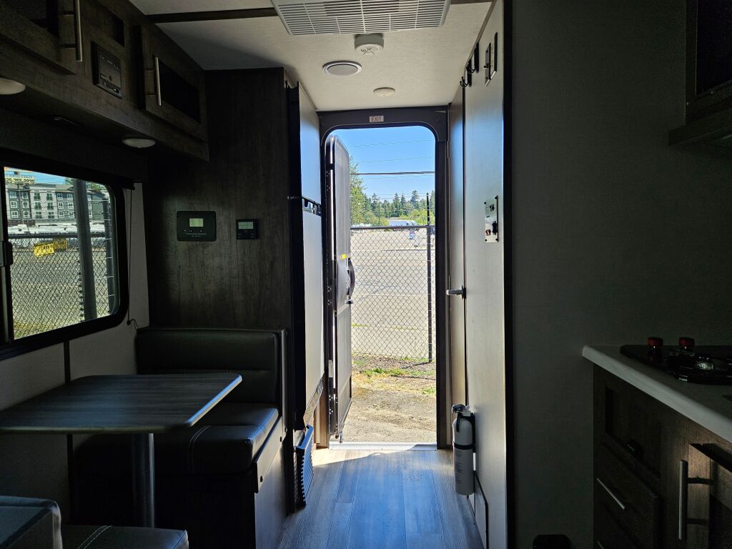 2022 Riverside RV Retro 135