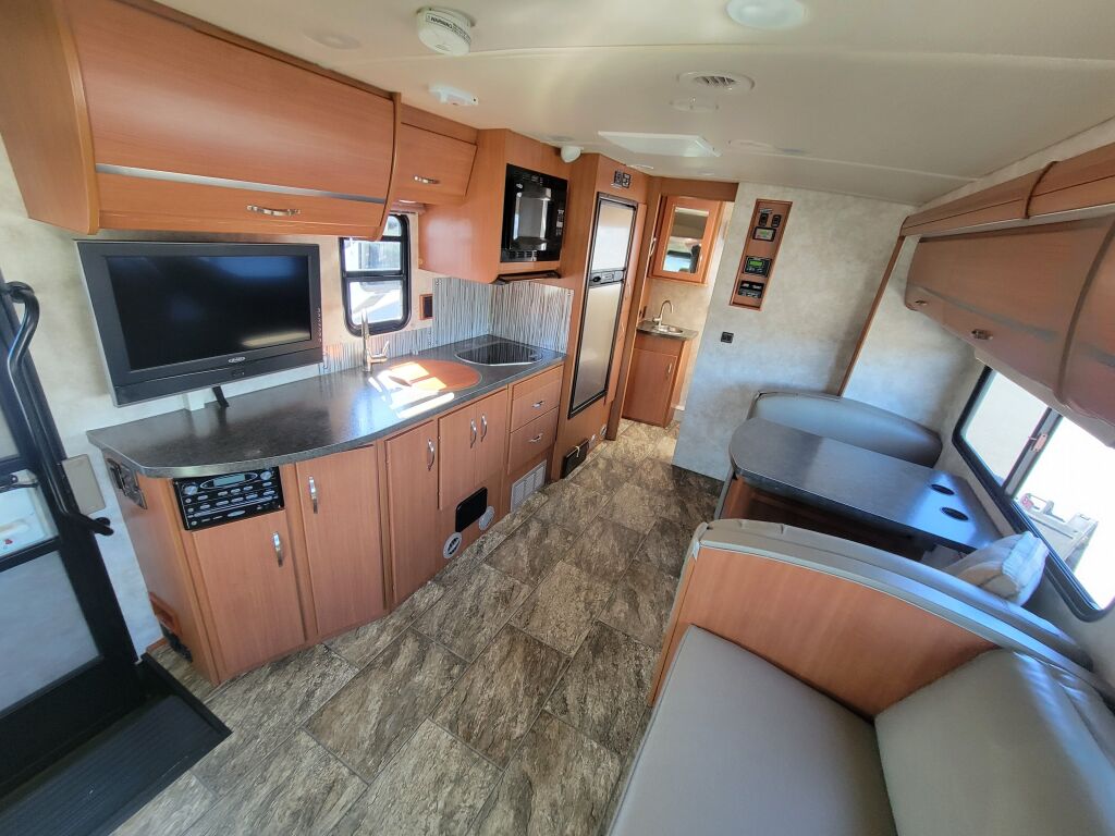 2012 Winnebago View 24M