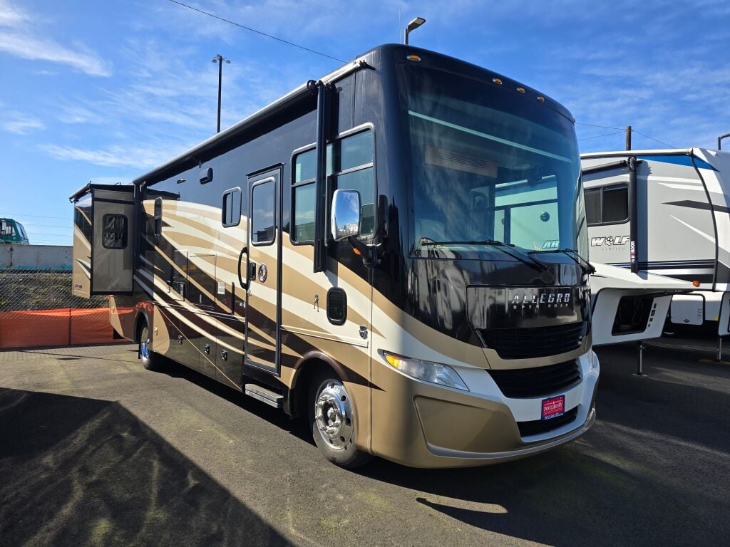 2017 TIFFIN MOTORHOMES ALLEGRO 31SA