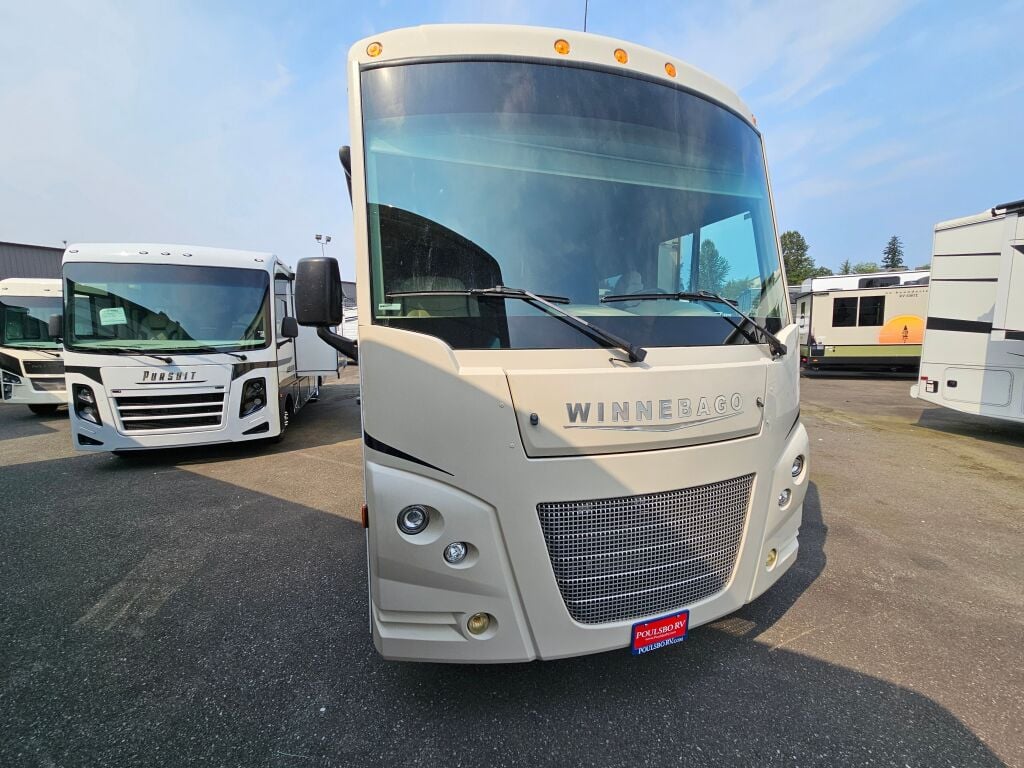 2019 Winnebago Vista 29V