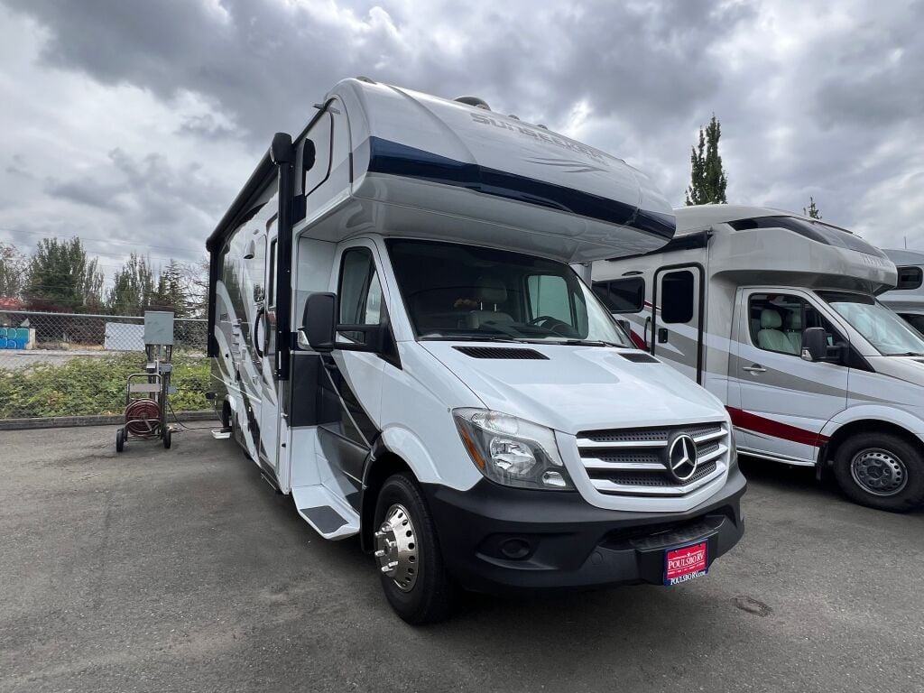 2019 Forest River Sunseeker 2400W MBS