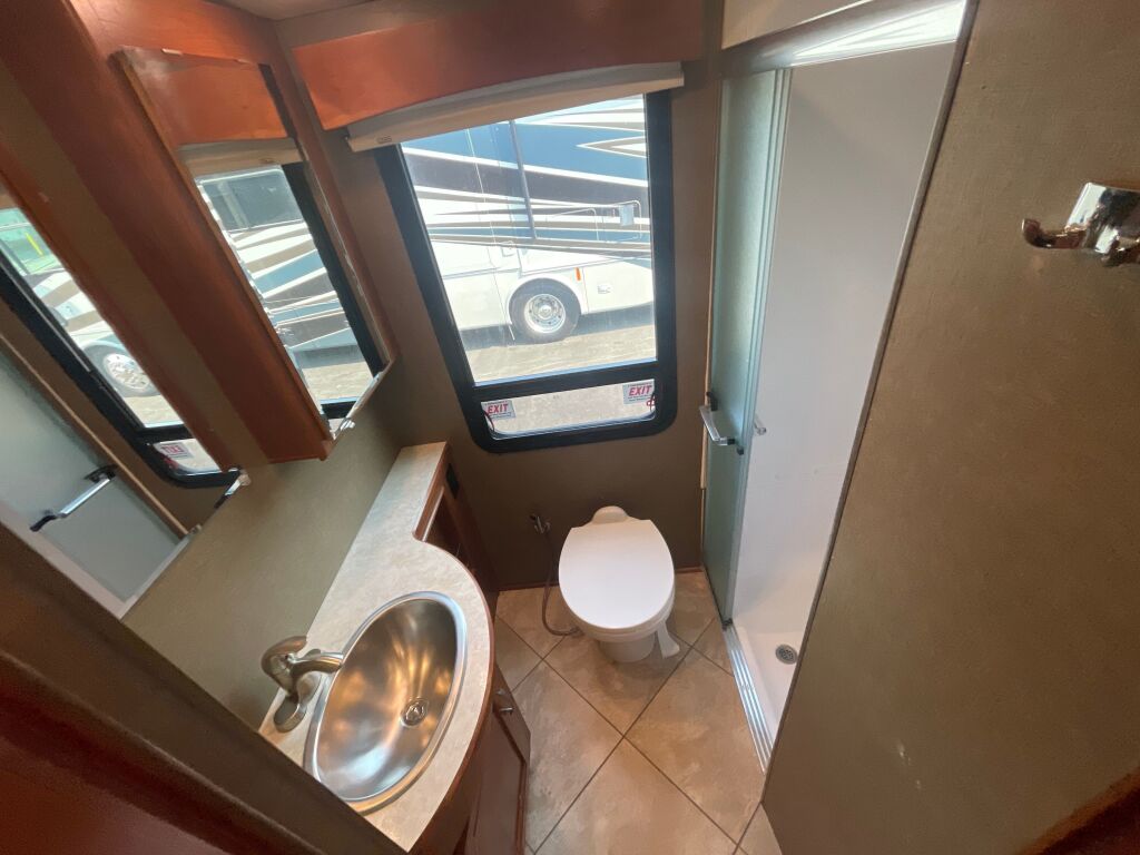 2018 Winnebago Forza 38W