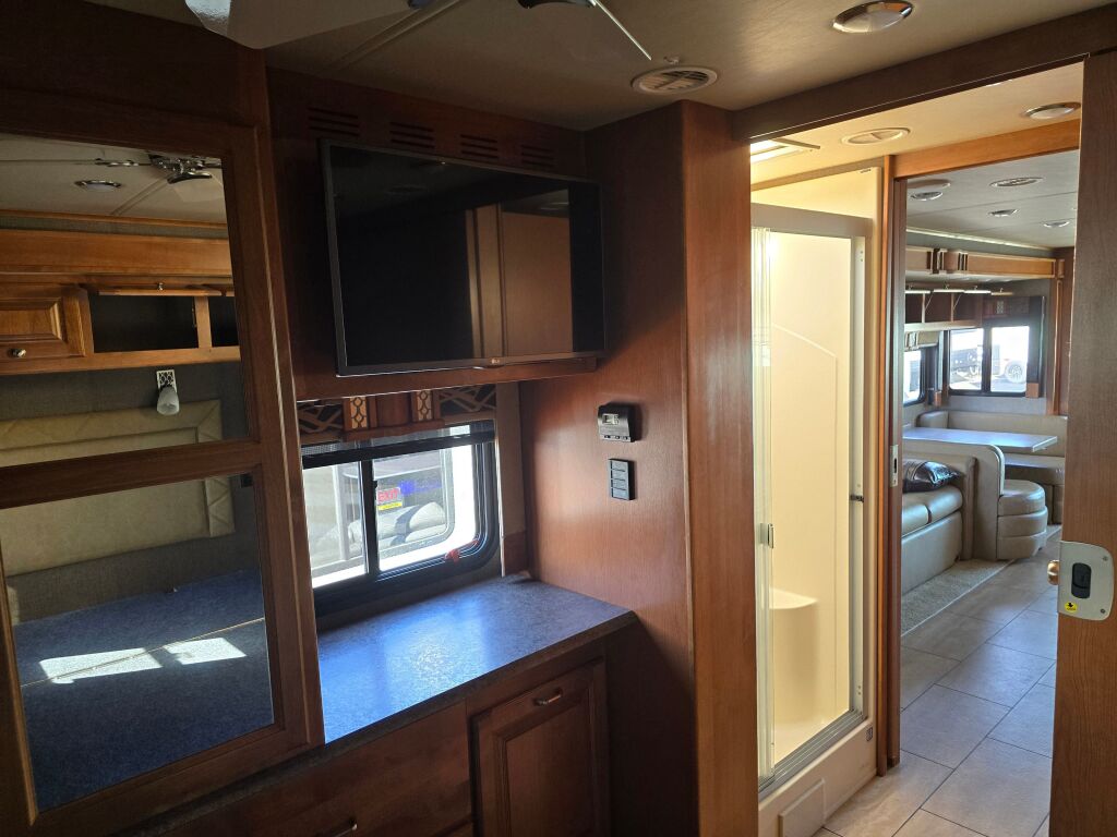 2017 TIFFIN MOTORHOMES ALLEGRO 31SA