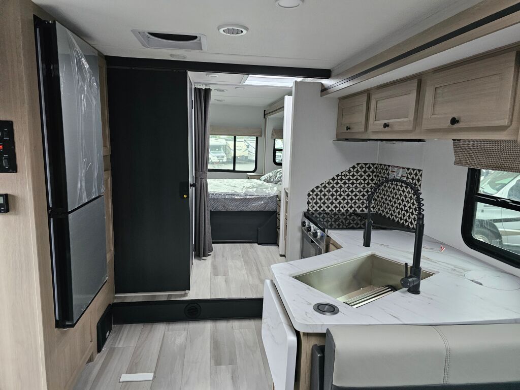 2025 Forest River Sunseeker 3050S